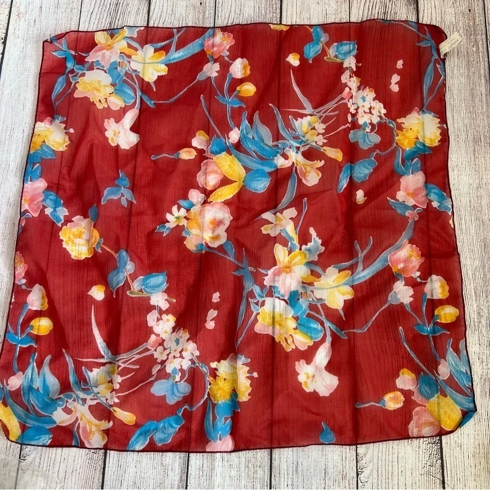 Vintage Floral Nylon Square Scarf